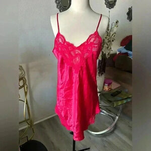 Vintage Victoria’s Secret nightgown size M